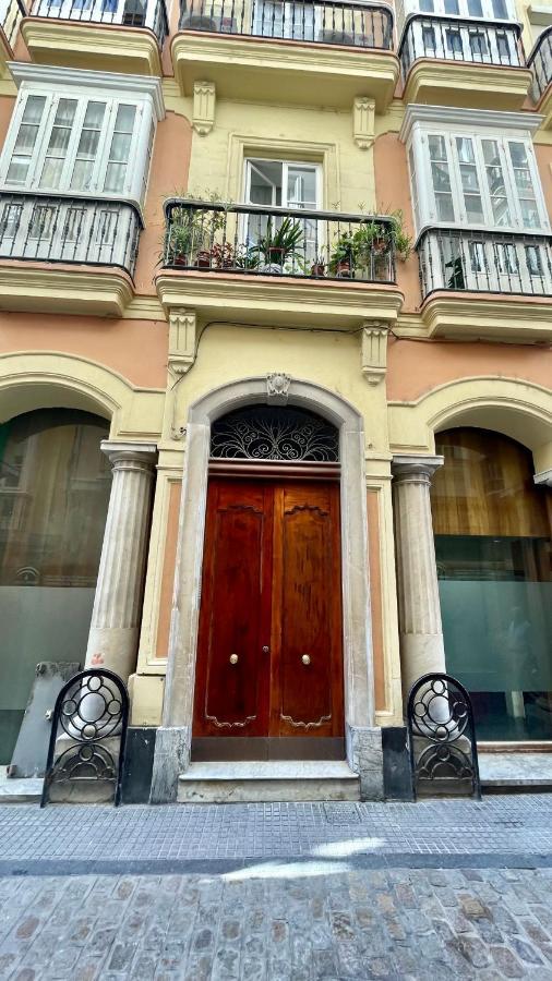 Апартаменты Apartamento Cristobal Colon Кадис Экстерьер фото